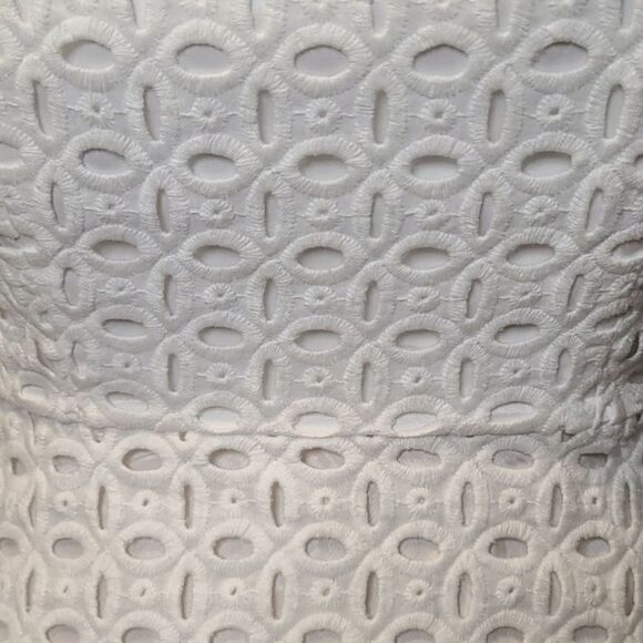 J.Crew JCrew White Eyelet Strapless Summer Top Size 00 - Picture 4 of 7